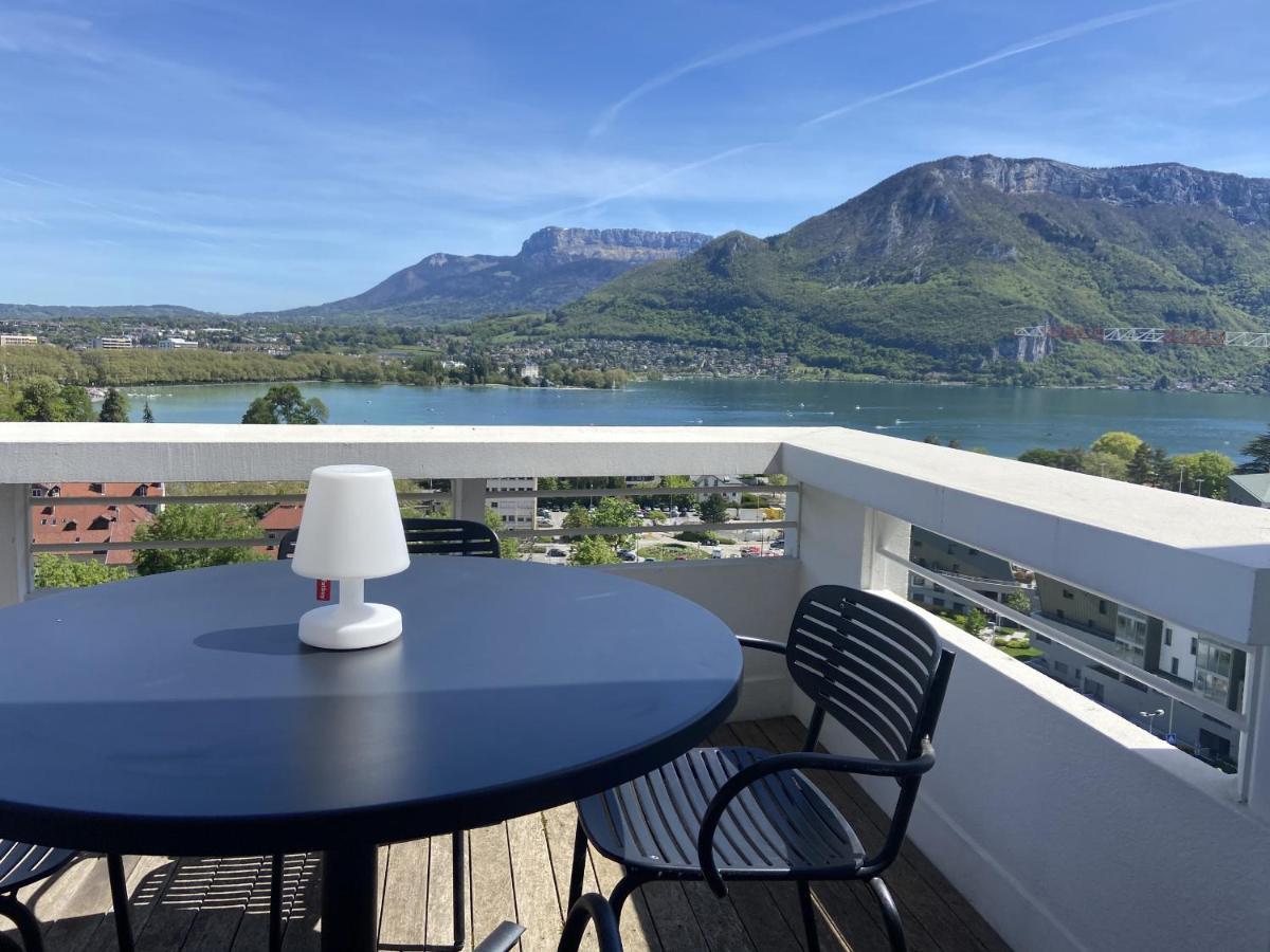 Annecy Lake, Luxury Top Floor Apartment - Lla Selections By Location Lac 안시 외부 사진
